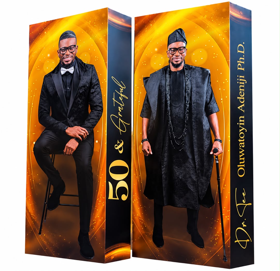 Custom Double-Sided Photo Backdrop Set